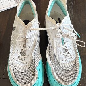 Nike Women's vapor fly White and Teal Athletic Shoes